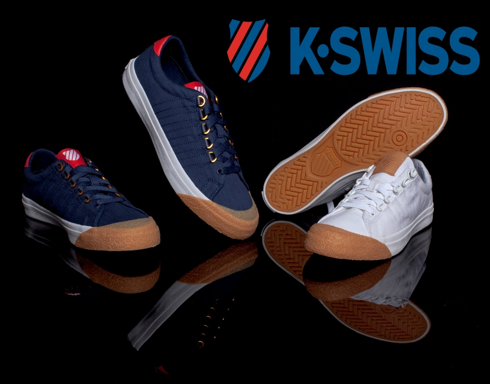 צבעי הדגל בקולקציית עצמאות של נעלי K-SWISS